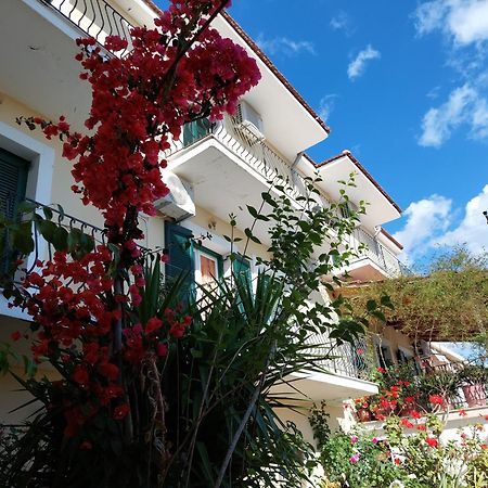 Ammousa Hotel Apartments Lixouri Exterior foto