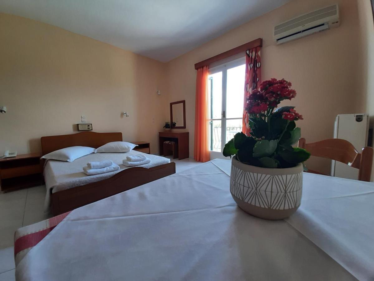Ammousa Hotel Apartments Lixouri Exterior foto