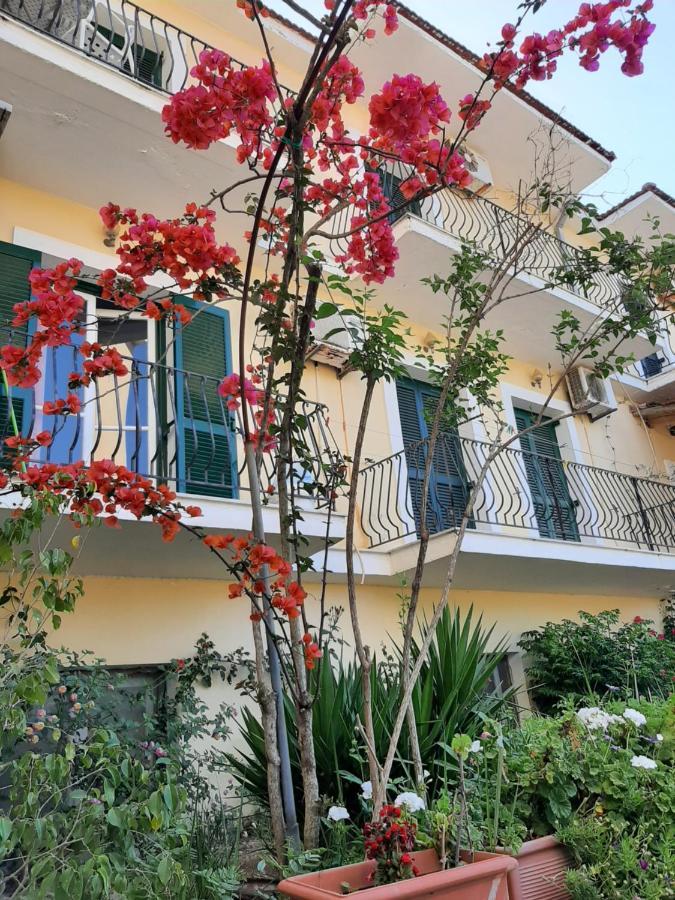 Ammousa Hotel Apartments Lixouri Exterior foto
